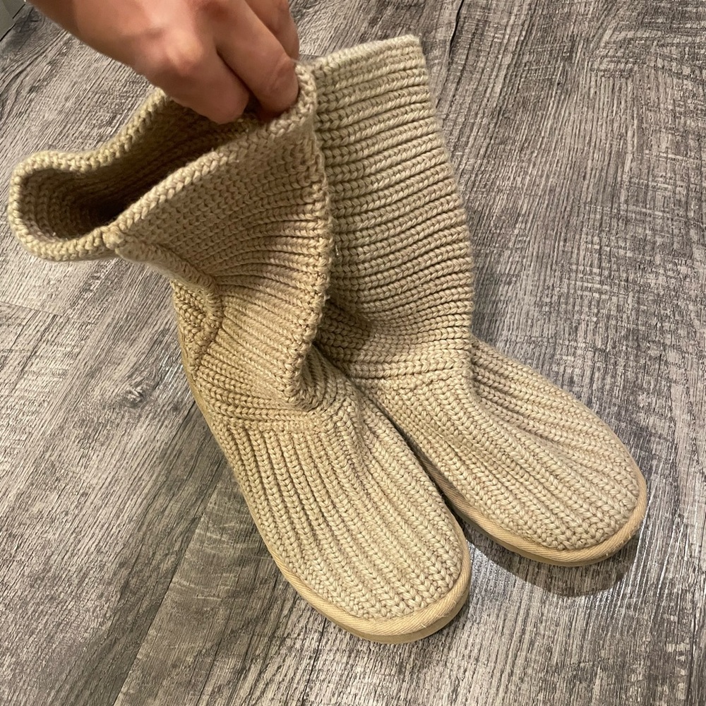 Knitted Ugg Boots